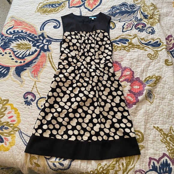 Anthropologie Leifnotes Notched Dots Dress | size 4 - Picture 2 of 8